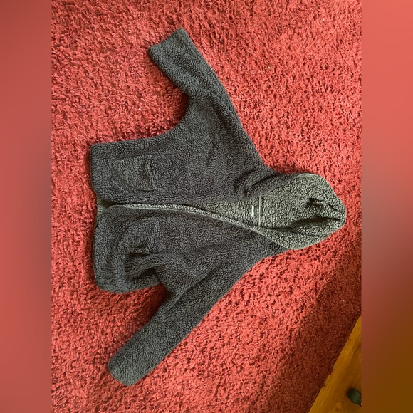 Urban Outfitters Jackets & Blazers - reversible sherpa jacket